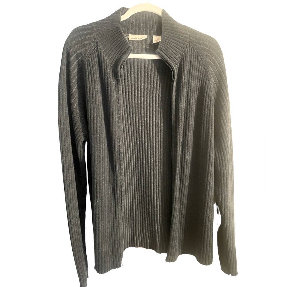 Men’s Large full zip up sweater.